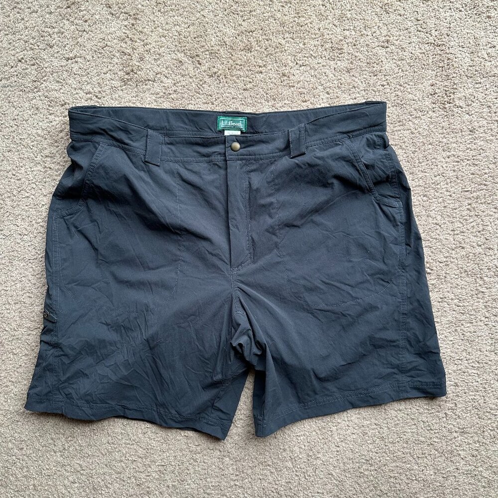 LL Bean Shorts Mens XL 40x8 Nylon Dark Grey Lined Insulated Pockets